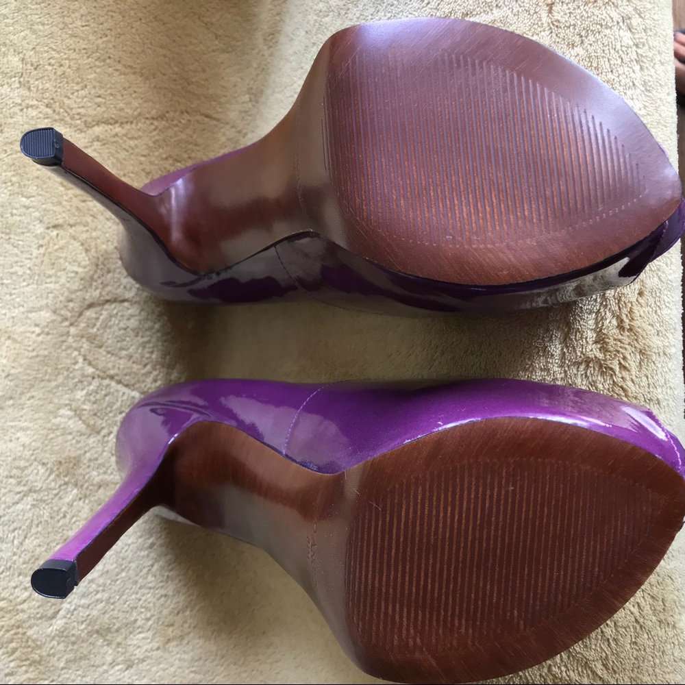 โSOLDโ Enzo Angiolini Purple Patent Peep Toe Pumps - Picture 5 of 7